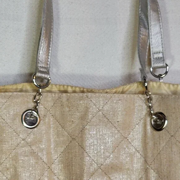 Ulta Beauty Linen Silver PVC Trimmed Poly Lined Quilted Snap Closure Tote Bag - Picture 2 of 16